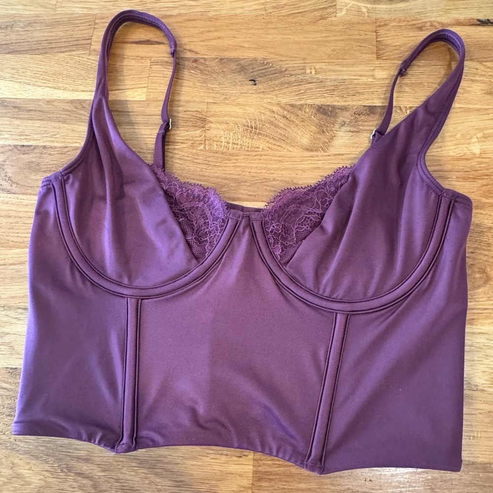 NWT maroon bustierre Abercrombie and Fitch